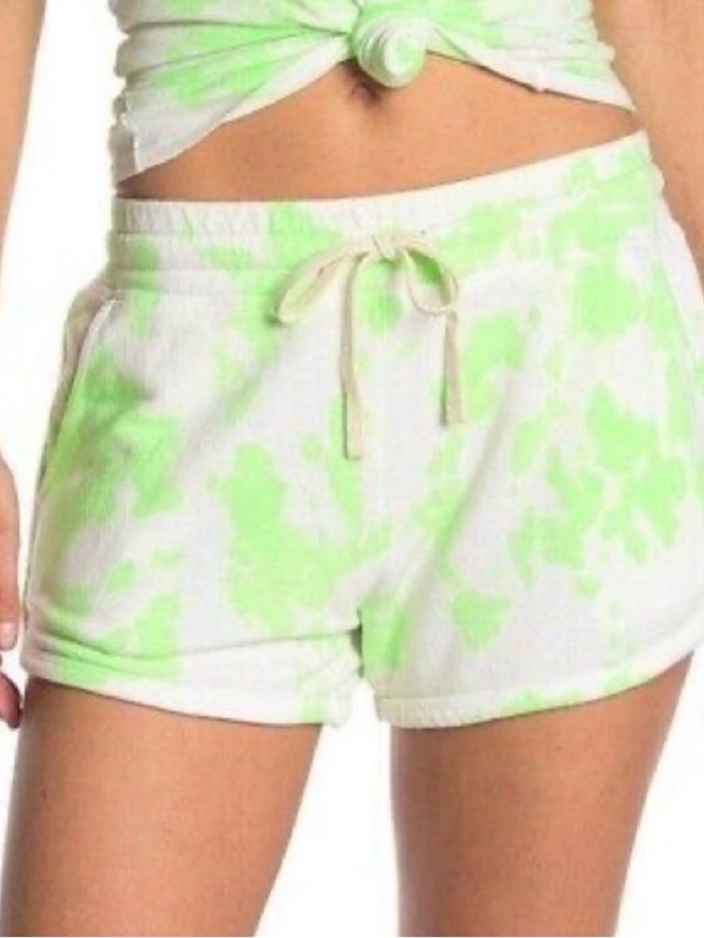 Sundry Women's NWT Green Dolphin Tie Dye Drawstring High Rise Shorts 2/Medium